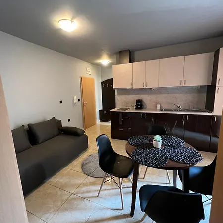 Appartamento кокалу бийч Nesebar